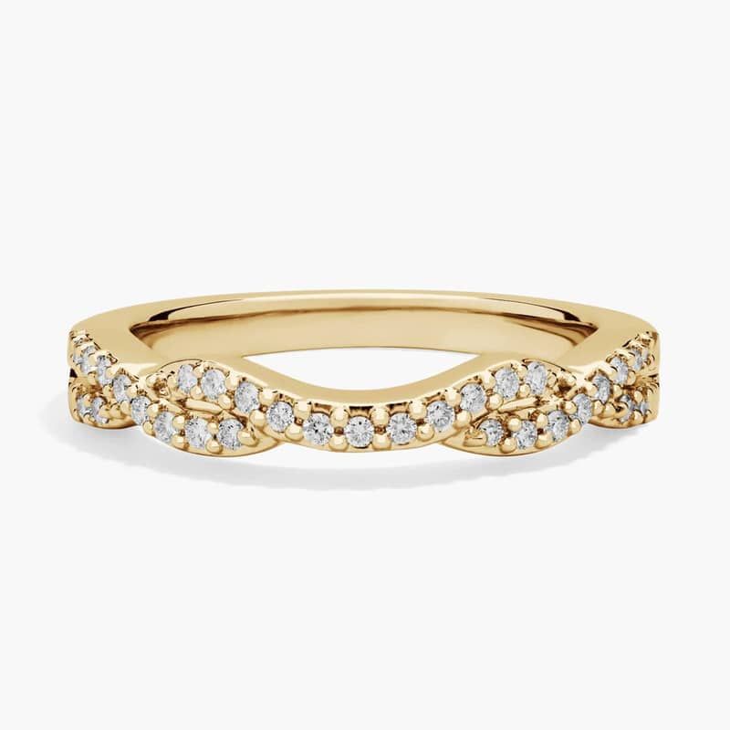 Stackable Diamond Chevron Ring in 18K Yellow Gold (1/6 Ct. Tw.)