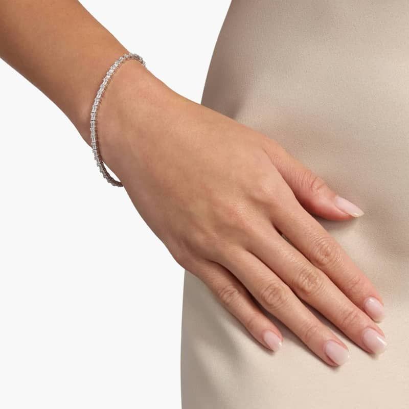 Round & Baguette Diamond Bracelet in 14k White Gold (2 1/4 ct. tw.)